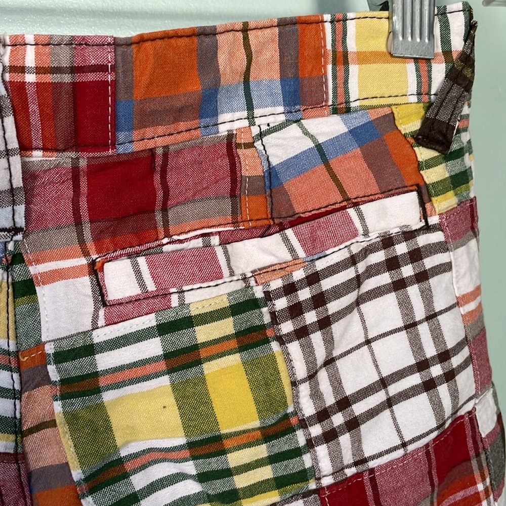 Old Navy boys plaid summer shorts, size 6 - Picture 5 of 8
